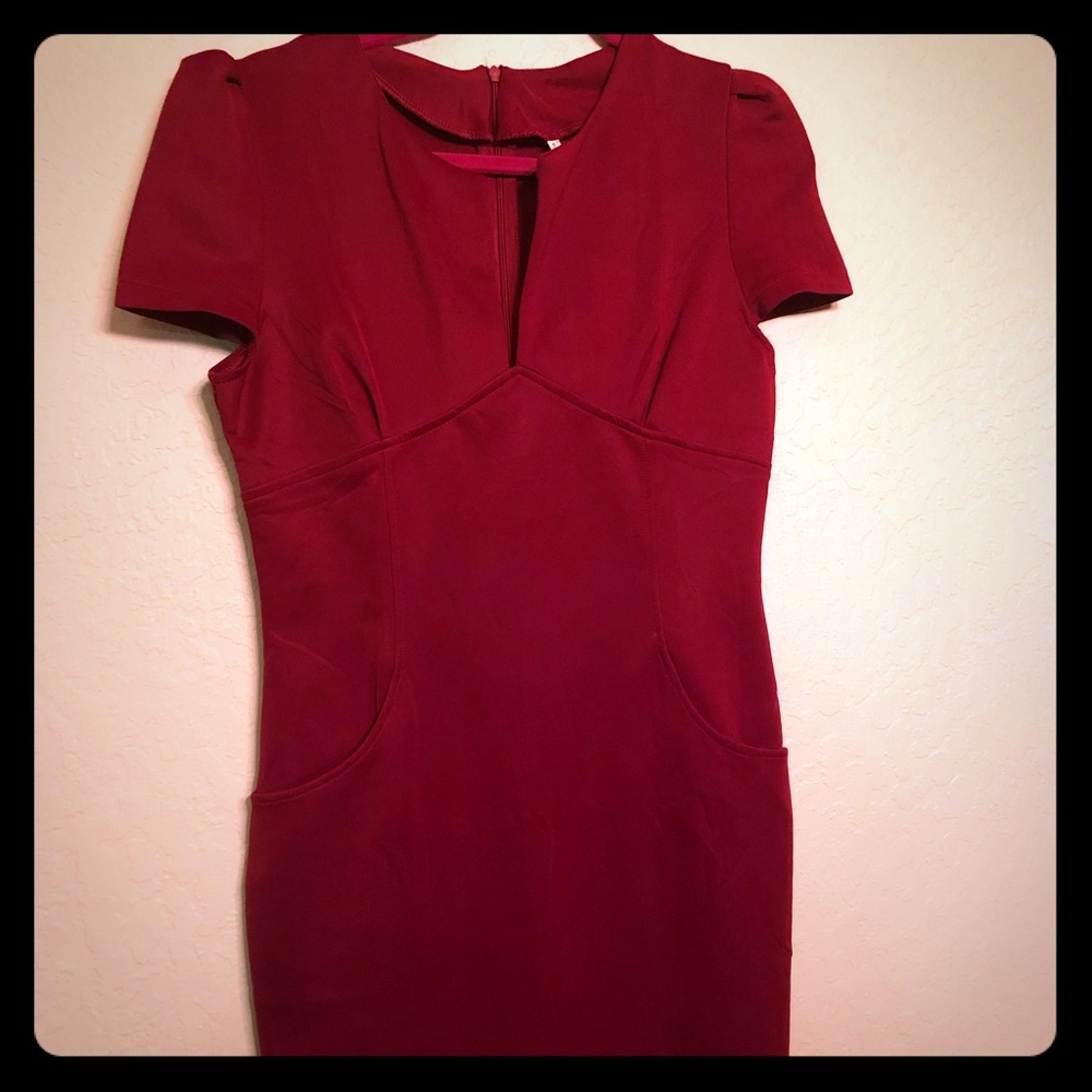 Cute Burgundy dress with pockets